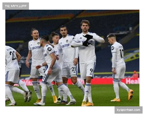 三中卫体系与伪边后卫内收 英超防守结构呈现多样化演变 三中卫体系与伪边后卫内收 英超防守结构呈现多样化演变