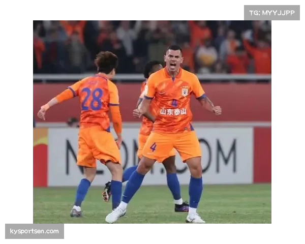 泰山贾德松领衔防线表现稳健 伤病潮中老将作用愈发凸显 泰山贾德松领衔防线表现稳健 伤病潮中老将作用愈发凸显